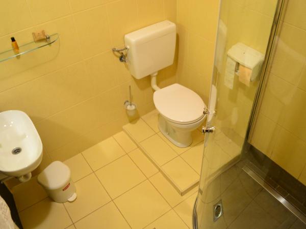 Grand Slam Park Inn : photo 4 de la chambre chambre double ou lits jumeaux