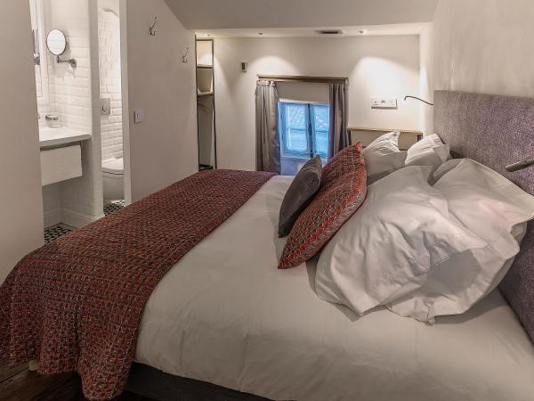 Eco-Lodge City - Appart'Hôtel - VILLA CÔTÉ PLATEAU - Hyper Centre - 3 Étoiles Certifiées- : photo 5 de la chambre appartement en duplex