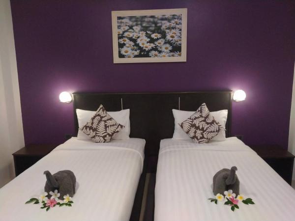 Lanta Daisy Residence : photo 4 de la chambre chambre double ou lits jumeaux standard - vue sur jardin