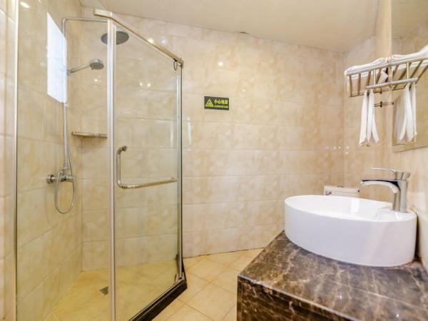 Holly's Hostel : photo 5 de la chambre chambre lit king-size standard