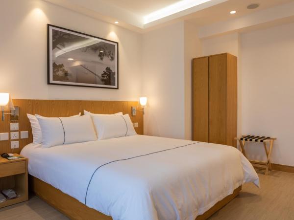 Jinjiang Inn Border Gate : photo 3 de la chambre chambre standard lit queen-size