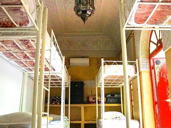 Riad Dia : photo 2 de la chambre lit dans dortoir 6 lits