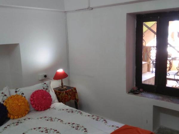 Mohan Villa Guest House : photo 6 de la chambre chambre double Économique