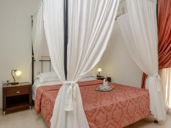 Aeolis Boutique Hotel : photo 2 de la chambre suite lune de miel