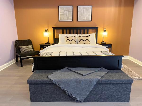 Alina & Fanny - Philadelphia 1210 Mt Vernon St : photo 2 de la chambre chambre lit queen-size