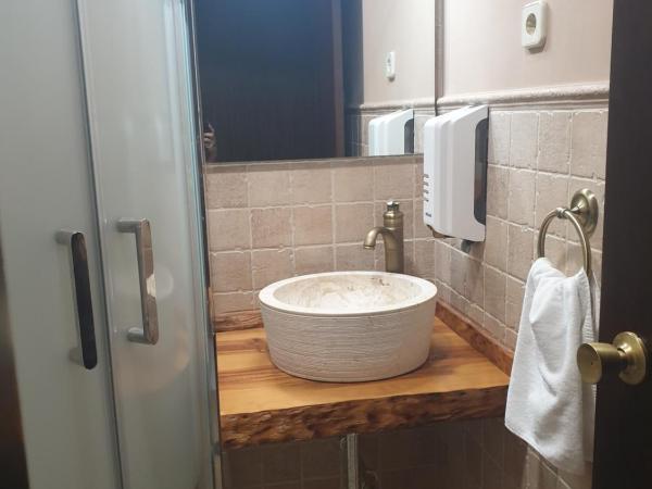 Hostal El Descanso : photo 2 de la chambre chambre triple