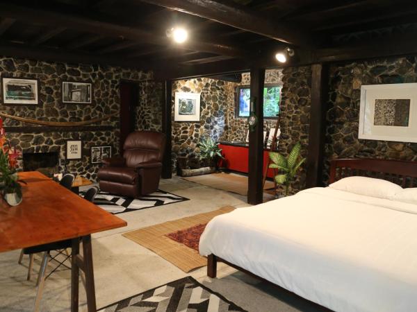 Villa Darakorn Hill Country House : photo 7 de la chambre chambre lit king-size supérieure