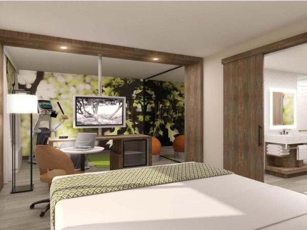 Wyndham Garden Sacramento Airport Natomas : photo 2 de la chambre chambre lit king-size - non-fumeurs