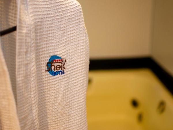 Hotel Sheik (Adults Only) : photo 9 de la chambre suite avec baignoire spa (2 adultes)