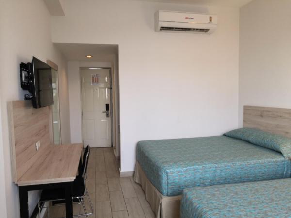 Hotel Son- Mar Monterrey Centro : photo 5 de la chambre chambre double standard avec 2 lits doubles