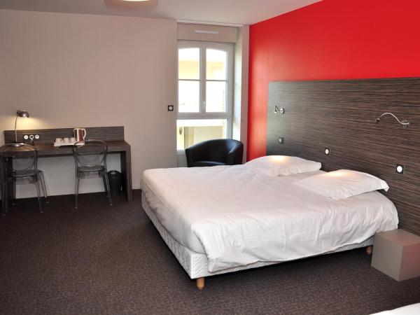 Logis Hôtel A la Bonne Auberge : photo 2 de la chambre chambre triple confort