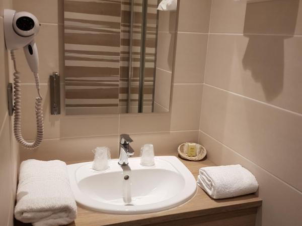 Logis Hôtel A la Bonne Auberge : photo 3 de la chambre chambre double standard