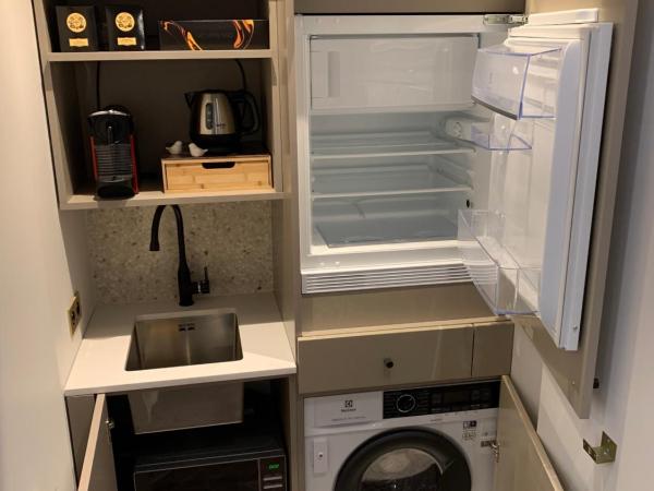 PARIS RIVOLI NOTRE DAME Chambre d'Hôtes Studio Private : photo 7 de la chambre chambre deluxe