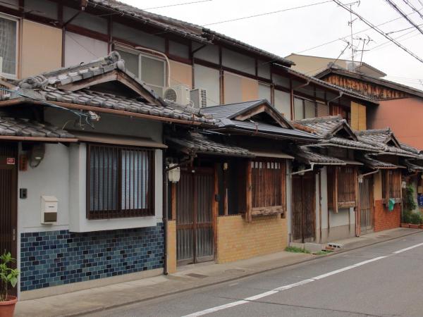 Kyo Maimai Near World Heritage Toji Temple : photo 3 de la chambre chambre familiale - vue sur jardin