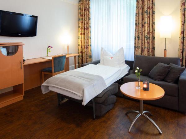 Stadthaushotel Hamburg - Inklusionshotel : photo 4 de la chambre chambre double - accessible aux personnes à mobilité réduite 