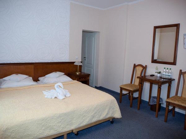 Hotel Baden : photo 5 de la chambre chambre quadruple