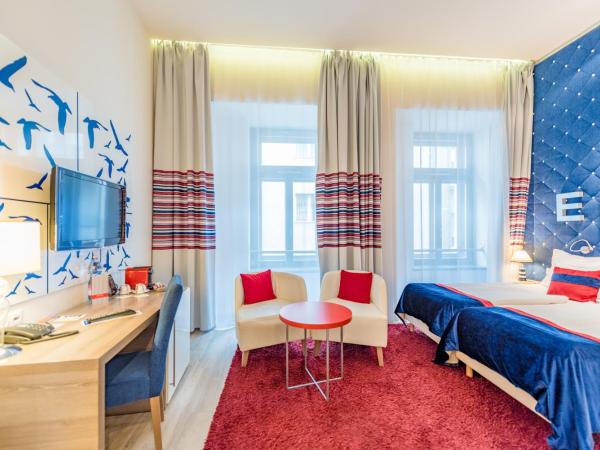 Estilo Fashion Hotel Budapest : photo 3 de la chambre chambre double ou lits jumeaux exécutive