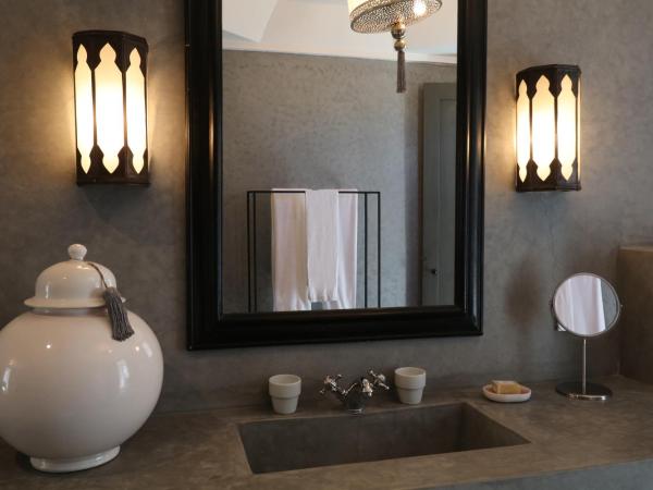 Dar Seven : photo 4 de la chambre chambre double avec balcon