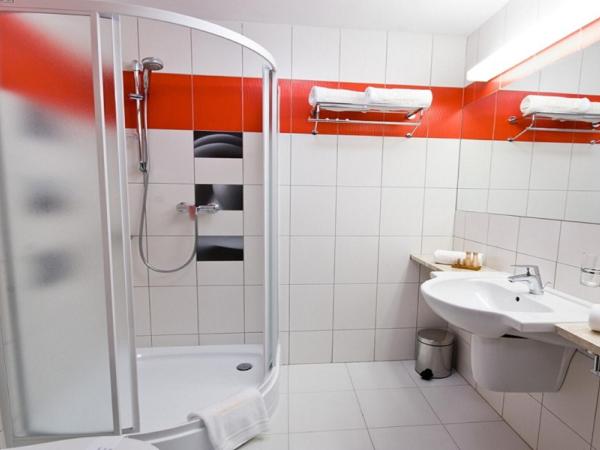 Hotel Poznański A2 : photo 4 de la chambre chambre double