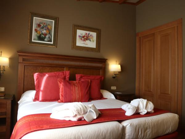 Gran Hotel Los Abetos : photo 5 de la chambre promotion spéciale réveillon du nouvel an - villa double