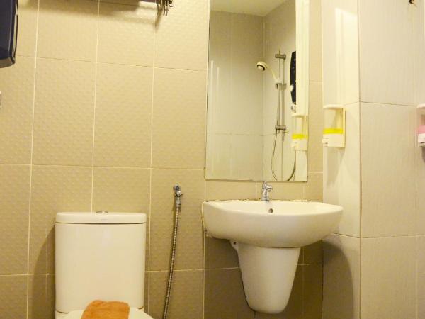 NEWLAND HOTEL : photo 3 de la chambre chambre triple