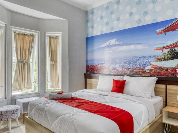 RedDoorz near Sindu Kusuma Edupark 2 : photo 1 de la chambre chambre double