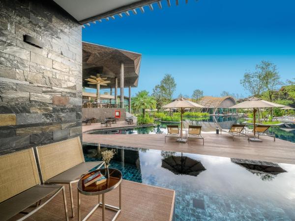 Kalima Resort and Villas Khao Lak : photo 2 de la chambre chambre double ou lits jumeaux de luxe avec accès piscine