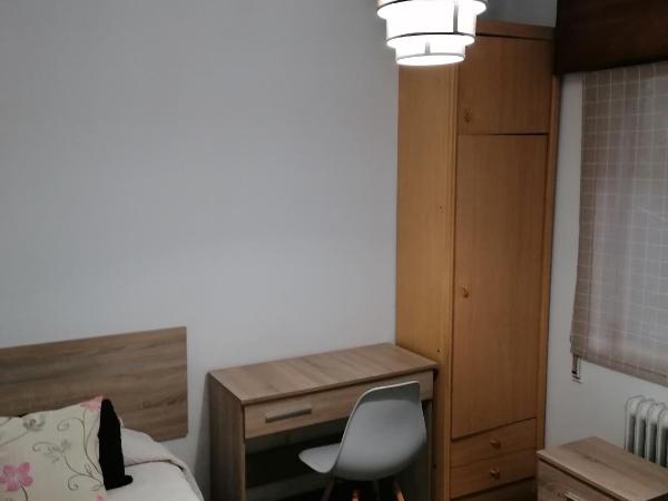 Hostal Forest : photo 2 de la chambre chambre simple standard avec douche
