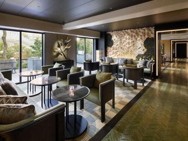 Grand Prince Hotel Shin Takanawa : photo 9 de la chambre chambre club lit king-size avec accès au salon - non-fumeurs