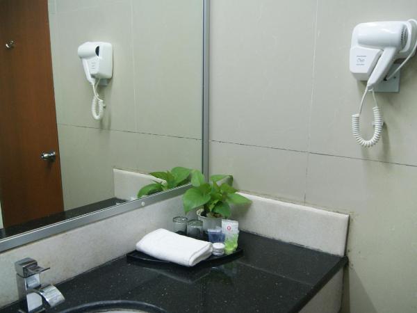 Tang Dynasty Park Hotel : photo 6 de la chambre chambre triple deluxe