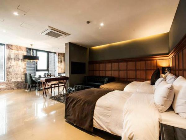 SR Hotel Sadang : photo 3 de la chambre premium studio with dining