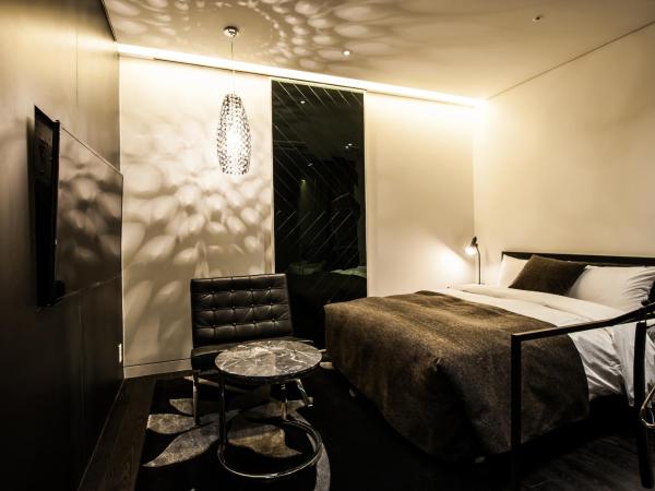 SR Hotel Sadang : photo 2 de la chambre chambre double supérieure