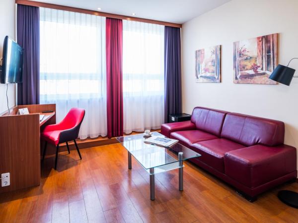 Star G Hotel München Schwabing : photo 4 de la chambre chambre familiale deluxe