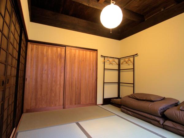 Guest House Hitsujian : photo 5 de la chambre chambre standard style japonais avec accès salle de bains commune - non-fumeurs