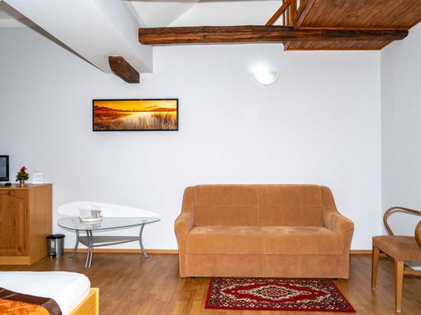 Sunshine Pension : photo 7 de la chambre chambre familiale deluxe