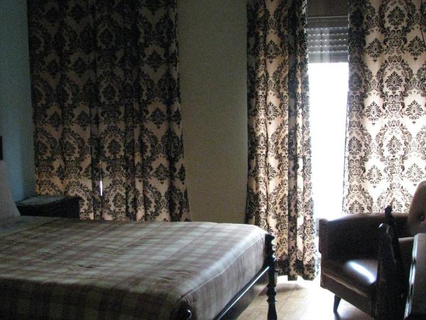 Residencial Porto Novo - Alojamento Local : photo 2 de la chambre chambre double