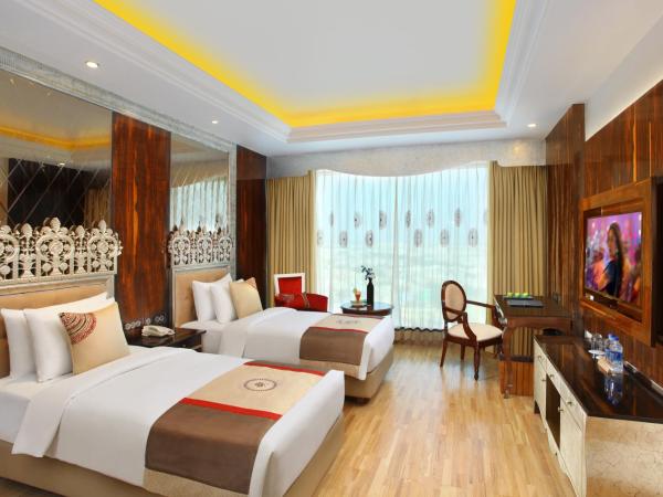 Seven Seas Hotel : photo 3 de la chambre chambre deluxe double ou lits jumeaux