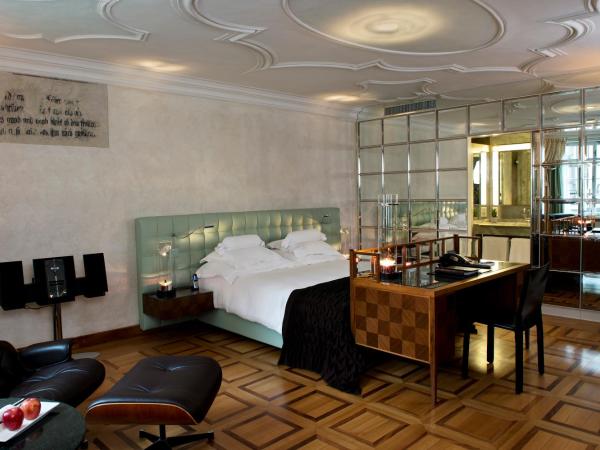 Widder Hotel - Zurichs luxury hideaway : photo 2 de la chambre chambre lit queen-size - cour