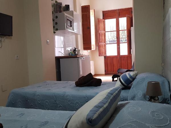 PLAZA REDONDA brugada home : photo 6 de la chambre chambre deluxe double ou lits jumeaux