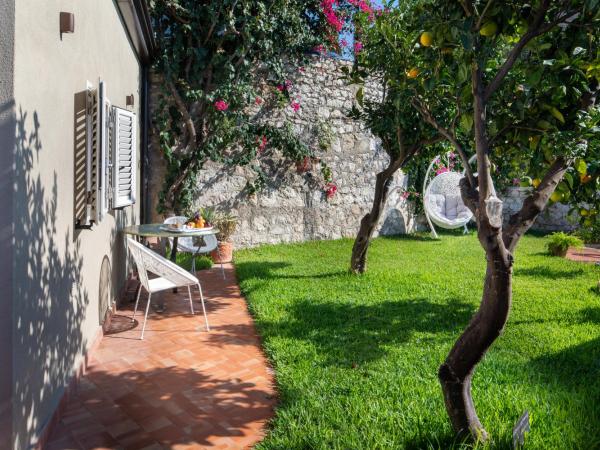 Hotel Villa Taormina : photo 2 de la chambre chambre double - vue sur jardin