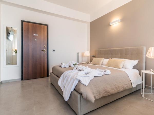 4 Star Suite SPA - Self Check-In : photo 6 de la chambre suite avec sauna