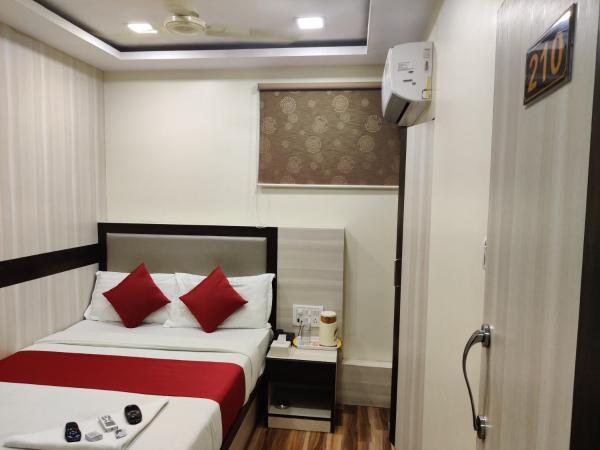 Hotel Happyland : photo 9 de la chambre chambre double standard