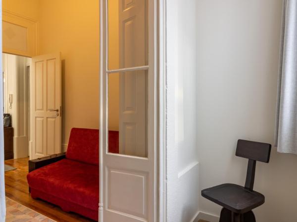 aDuquesa - GuestHouse : photo 2 de la chambre chambre familiale avec baignoire