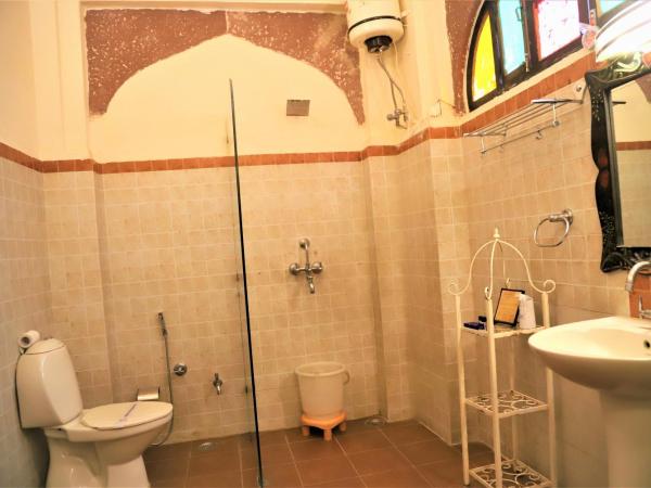 The Kothi Heritage : photo 10 de la chambre chambre deluxe double ou lits jumeaux