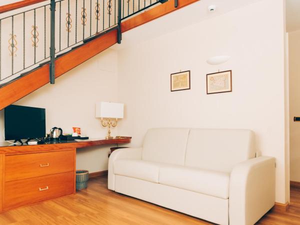 Hotel Centrum : photo 1 de la chambre suite