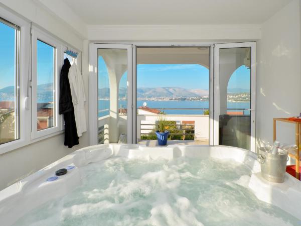 Apartments Silva with sea view : photo 2 de la chambre appartement deluxe