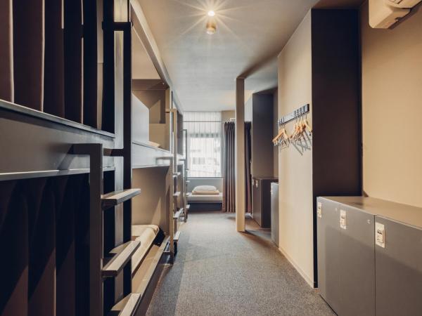 BON Hostel : photo 2 de la chambre lit superposé dans dortoir pour femmes