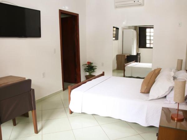 Casa Pedra Bonita : photo 3 de la chambre suite lit queen-size avec baignoire spa