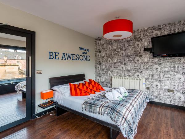 CoDE Co-Living - The LoFT - Edinburgh : photo 9 de la chambre appartement de grand standing avec balcon