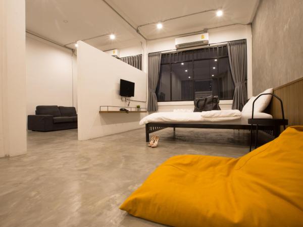 Lost Inn BKK : photo 4 de la chambre suite familiale